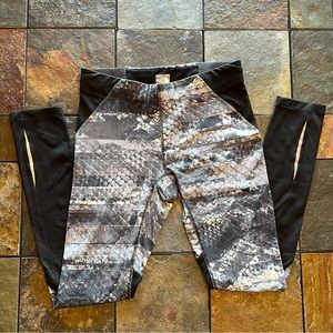 Women’s North Face Running Tight M